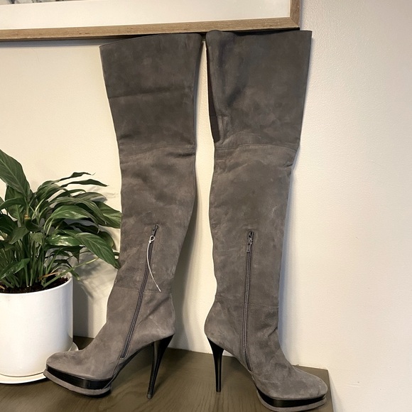 💕 Stuart Weitzman Over The Knee Slate Gray Suede High Heel Stiletto Boots 6.5W - Picture 8 of 13